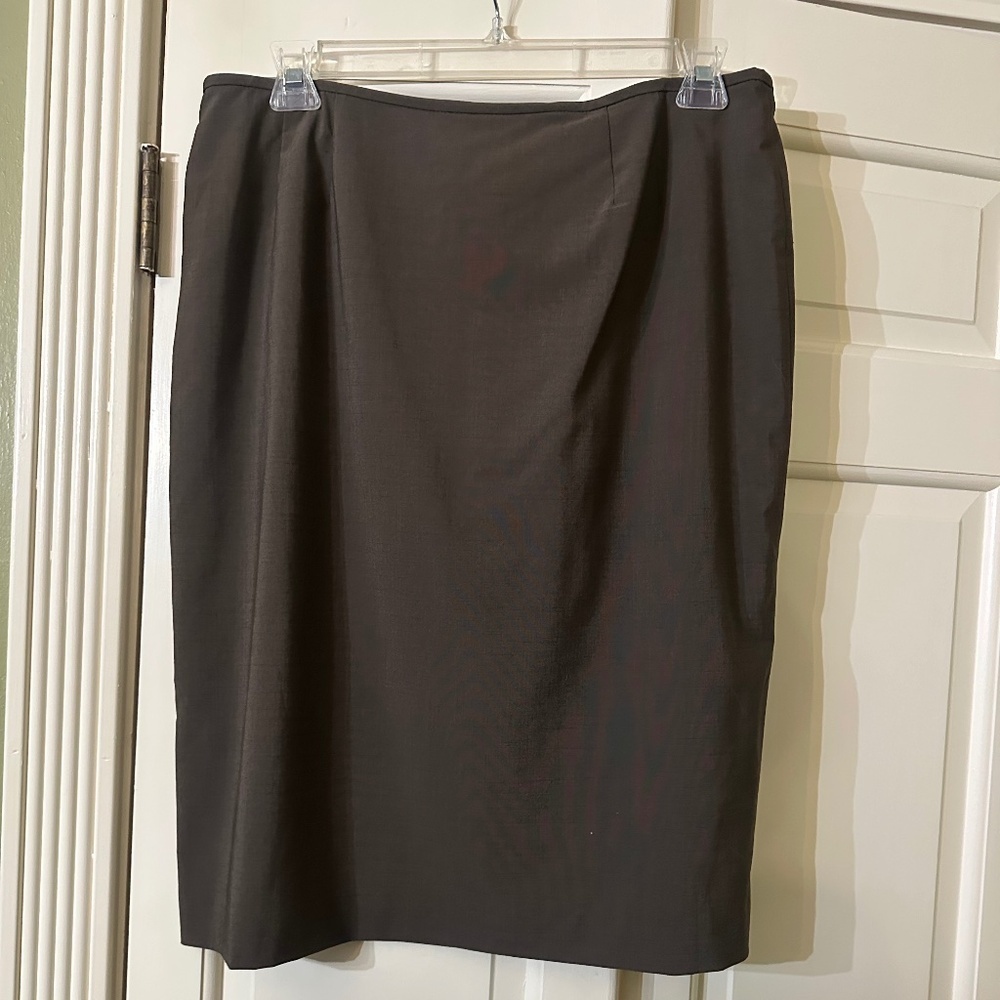 Kasper Brown Pencil Skirt Women's Size 16, Career Wear, Excellent Condition!!!